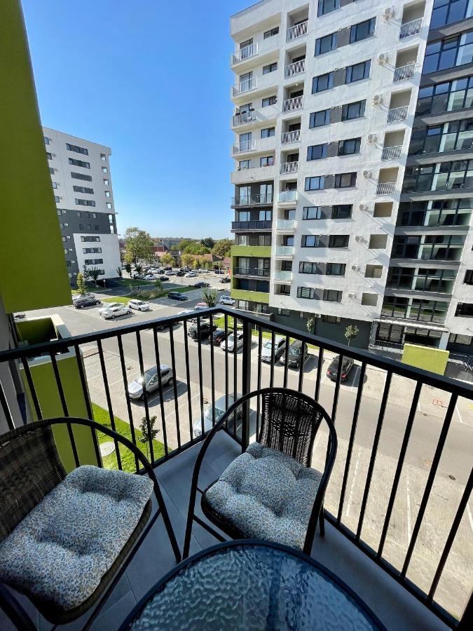 Cozy 1 Bedroom Apartment Oradea Exterior photo